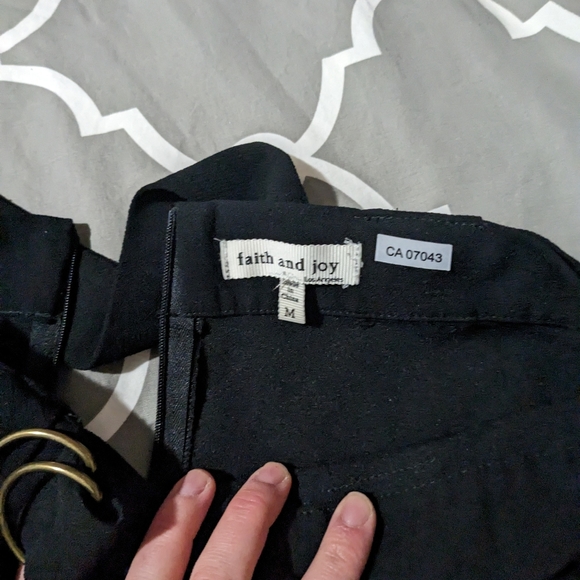 Faith and Joy skirt - Picture 3 of 4